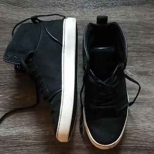 Men's Black Vans OTW